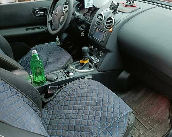 Красный Ниссан Кашкай 2, объемом двигателя 1.46 л и пробегом 196 тыс. км за 11000 $, фото 14 на Automoto.ua