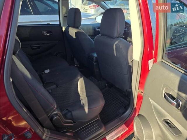 Красный Ниссан Кашкай 2, объемом двигателя 1.5 л и пробегом 292 тыс. км за 9999 $, фото 31 на Automoto.ua