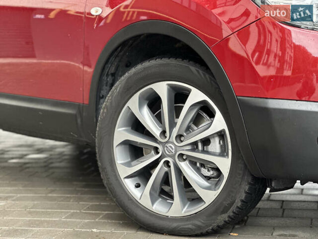 Красный Ниссан Кашкай 2, объемом двигателя 2 л и пробегом 222 тыс. км за 11799 $, фото 35 на Automoto.ua