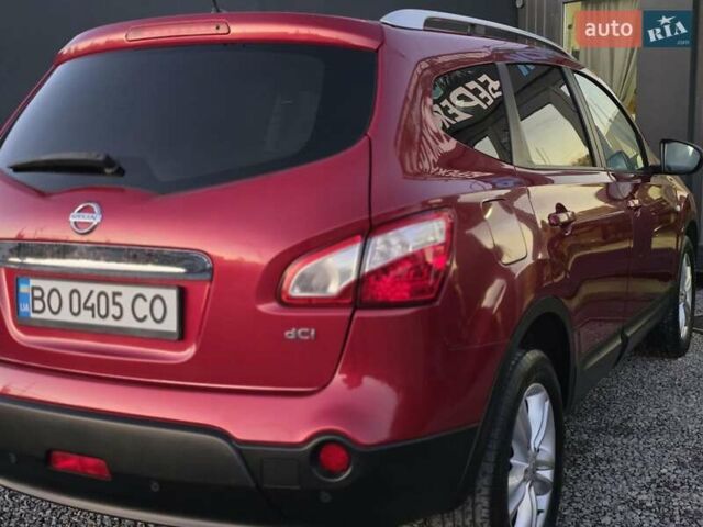 Красный Ниссан Кашкай 2, объемом двигателя 1.5 л и пробегом 292 тыс. км за 9999 $, фото 10 на Automoto.ua