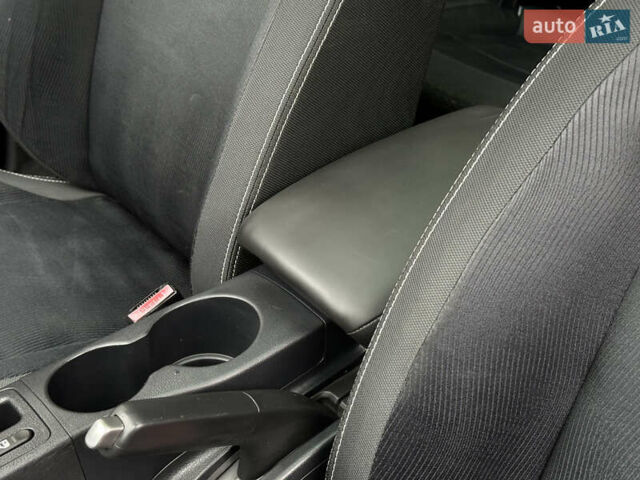 Красный Ниссан Кашкай 2, объемом двигателя 2 л и пробегом 222 тыс. км за 11799 $, фото 33 на Automoto.ua