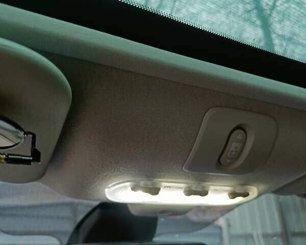 Красный Ниссан Кашкай 2, объемом двигателя 1.46 л и пробегом 196 тыс. км за 11000 $, фото 19 на Automoto.ua