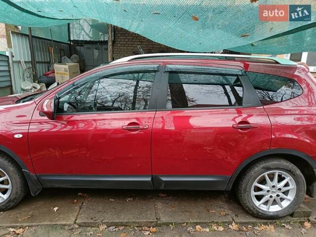 Красный Ниссан Кашкай 2, объемом двигателя 1.46 л и пробегом 196 тыс. км за 11000 $, фото 6 на Automoto.ua