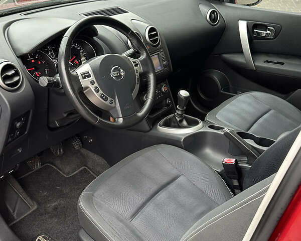 Красный Ниссан Кашкай 2, объемом двигателя 2 л и пробегом 222 тыс. км за 11799 $, фото 13 на Automoto.ua