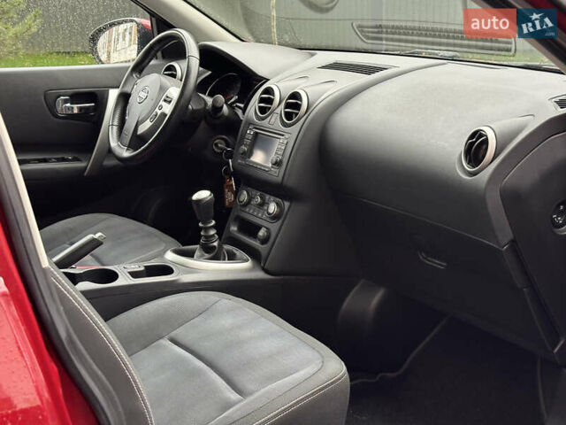 Красный Ниссан Кашкай 2, объемом двигателя 2 л и пробегом 222 тыс. км за 11799 $, фото 25 на Automoto.ua