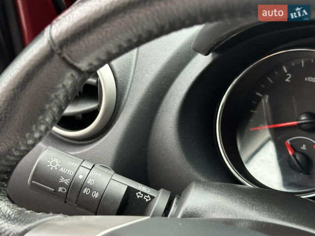 Красный Ниссан Кашкай 2, объемом двигателя 2 л и пробегом 222 тыс. км за 11799 $, фото 28 на Automoto.ua