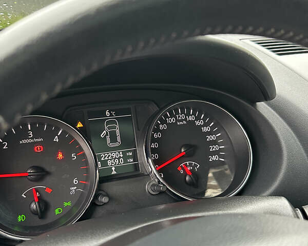 Красный Ниссан Кашкай 2, объемом двигателя 2 л и пробегом 222 тыс. км за 11799 $, фото 12 на Automoto.ua