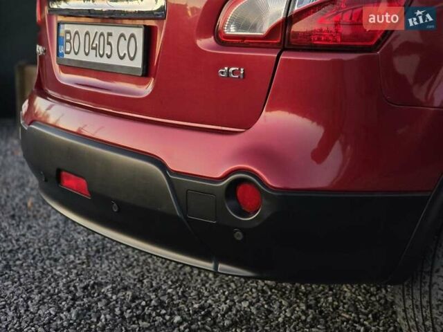 Красный Ниссан Кашкай 2, объемом двигателя 1.5 л и пробегом 292 тыс. км за 9999 $, фото 8 на Automoto.ua