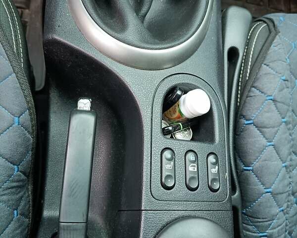 Красный Ниссан Кашкай 2, объемом двигателя 1.46 л и пробегом 196 тыс. км за 11000 $, фото 16 на Automoto.ua