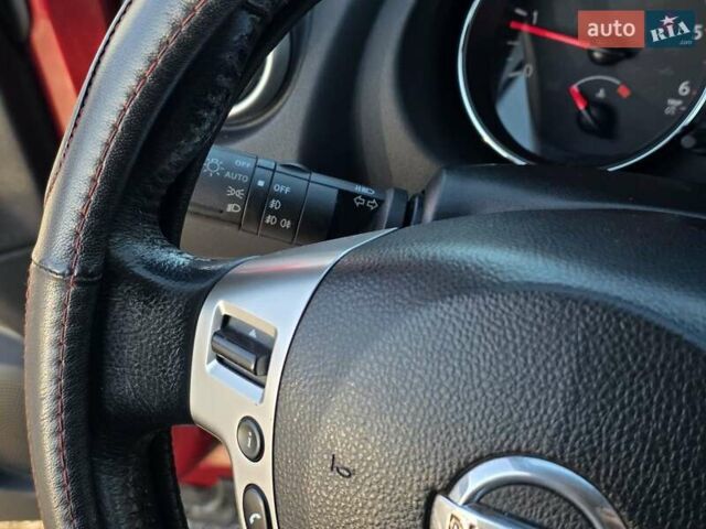 Красный Ниссан Кашкай 2, объемом двигателя 1.5 л и пробегом 292 тыс. км за 9999 $, фото 37 на Automoto.ua