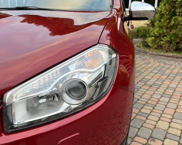 Ниссан Кашкай 2 2011 в Ровно на Automoto.ua Красный Ниссан Кашкай 2, объемом двигателя 1.5 л и пробегом 226 тыс. км за 10750 $, фото 11 на Automoto.ua