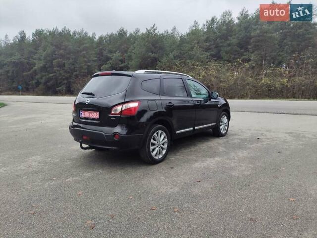 Красный Ниссан Кашкай 2, объемом двигателя 2 л и пробегом 234 тыс. км за 13100 $, фото 6 на Automoto.ua