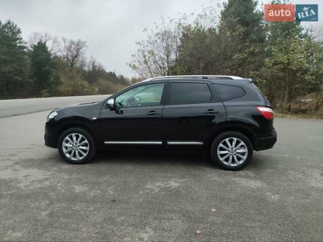 Красный Ниссан Кашкай 2, объемом двигателя 2 л и пробегом 234 тыс. км за 13100 $, фото 5 на Automoto.ua