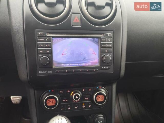 Красный Ниссан Кашкай 2, объемом двигателя 2 л и пробегом 234 тыс. км за 13100 $, фото 19 на Automoto.ua