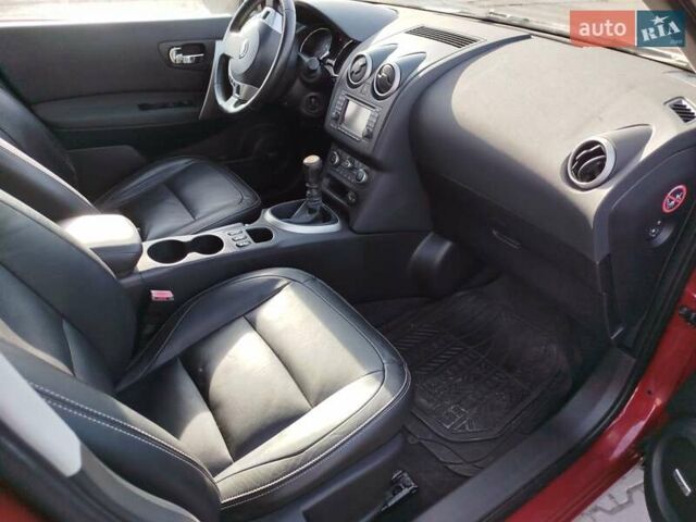 Красный Ниссан Кашкай 2, объемом двигателя 1.5 л и пробегом 226 тыс. км за 10400 $, фото 22 на Automoto.ua