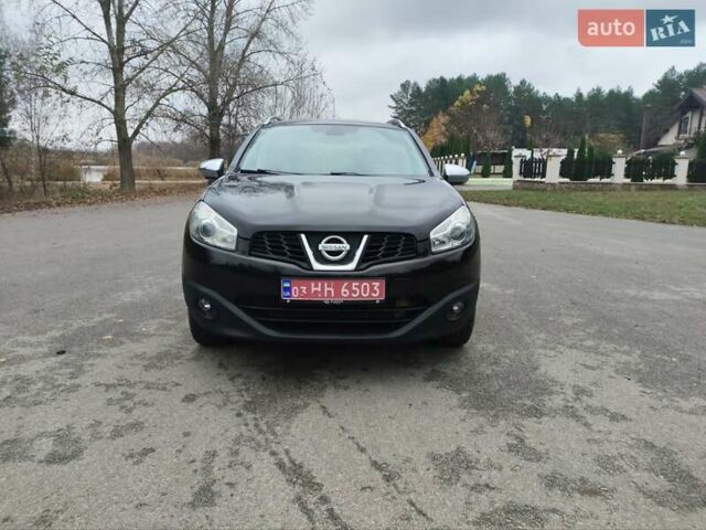 Красный Ниссан Кашкай 2, объемом двигателя 2 л и пробегом 234 тыс. км за 13100 $, фото 9 на Automoto.ua