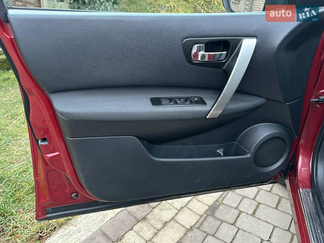Червоний Ніссан Кашкай 2, об'ємом двигуна 2 л та пробігом 216 тис. км за 10600 $, фото 22 на Automoto.ua