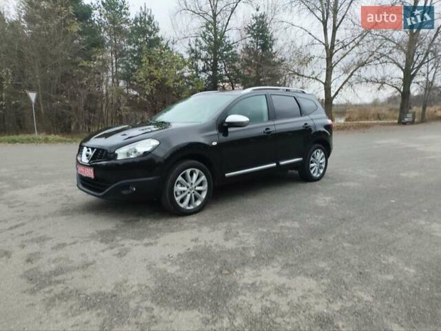 Красный Ниссан Кашкай 2, объемом двигателя 2 л и пробегом 234 тыс. км за 13100 $, фото 2 на Automoto.ua