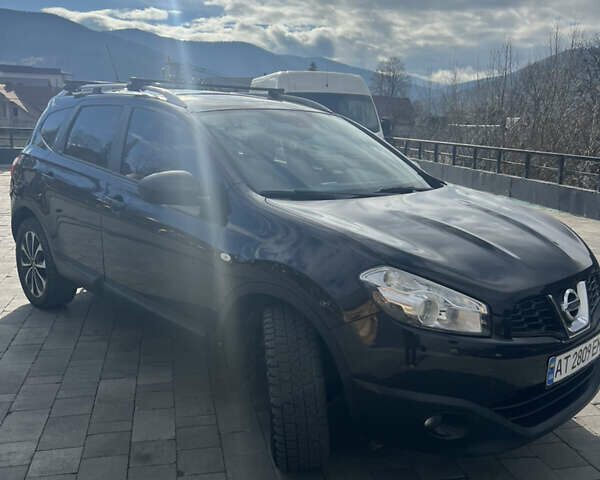 Красный Ниссан Кашкай 2, объемом двигателя 2 л и пробегом 286 тыс. км за 10800 $, фото 9 на Automoto.ua