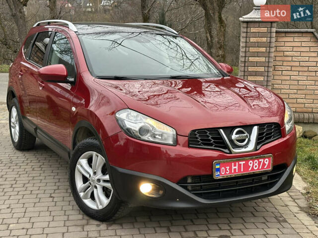 Червоний Ніссан Кашкай 2, об'ємом двигуна 2 л та пробігом 216 тис. км за 10600 $, фото 1 на Automoto.ua