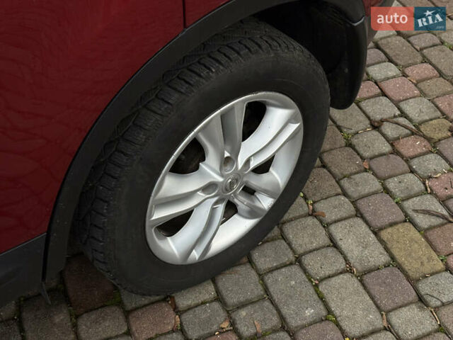 Красный Ниссан Кашкай 2, объемом двигателя 2 л и пробегом 268 тыс. км за 11300 $, фото 13 на Automoto.ua