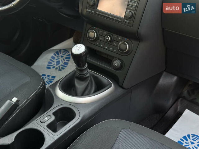 Червоний Ніссан Кашкай 2, об'ємом двигуна 1.6 л та пробігом 168 тис. км за 11400 $, фото 10 на Automoto.ua