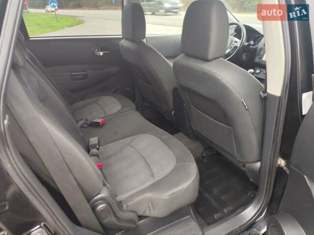 Красный Ниссан Кашкай 2, объемом двигателя 2 л и пробегом 234 тыс. км за 13100 $, фото 11 на Automoto.ua