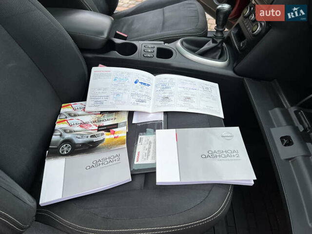 Ниссан Кашкай 2 2011 в Ровно на Automoto.ua Красный Ниссан Кашкай 2, объемом двигателя 1.5 л и пробегом 226 тыс. км за 10750 $, фото 30 на Automoto.ua