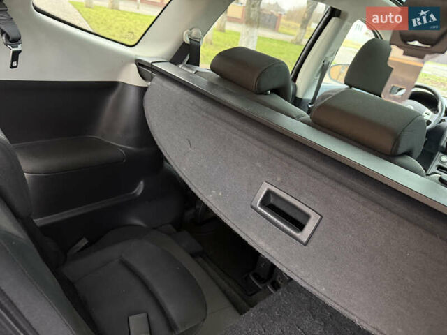 Красный Ниссан Кашкай 2, объемом двигателя 2 л и пробегом 268 тыс. км за 11300 $, фото 21 на Automoto.ua