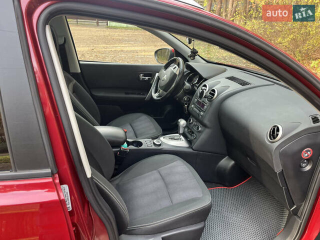 Красный Ниссан Кашкай 2, объемом двигателя 2 л и пробегом 118 тыс. км за 11800 $, фото 27 на Automoto.ua