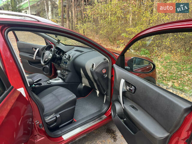 Красный Ниссан Кашкай 2, объемом двигателя 2 л и пробегом 118 тыс. км за 11800 $, фото 22 на Automoto.ua