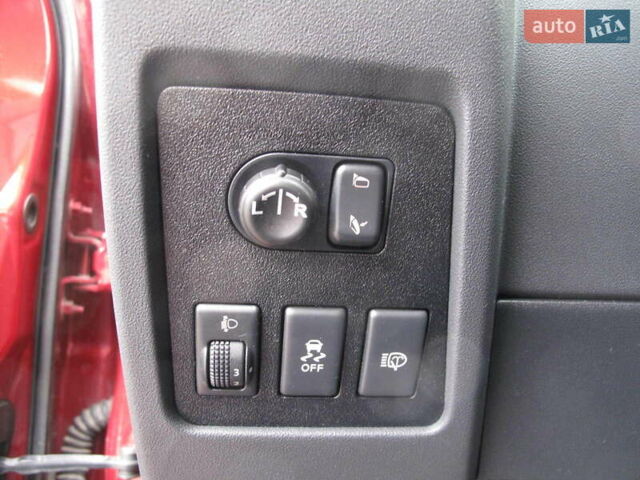 Ниссан Кашкай 2 2013 в Киеве на Automoto.ua Красный Ниссан Кашкай 2, объемом двигателя 2 л и пробегом 95 тыс. км за 13400 $, фото 21 на Automoto.ua