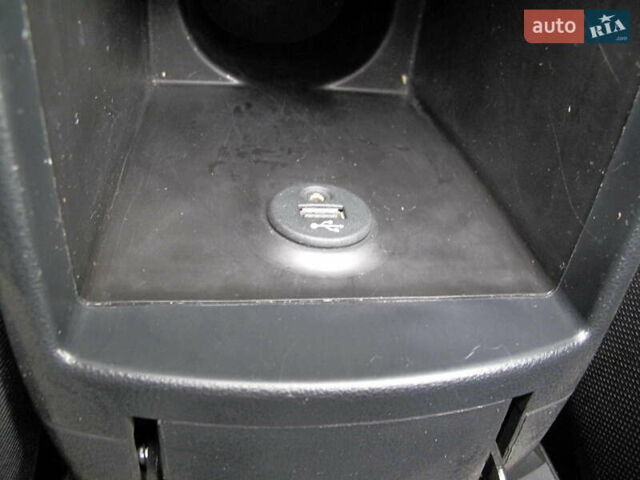 Ниссан Кашкай 2 2013 в Киеве на Automoto.ua Красный Ниссан Кашкай 2, объемом двигателя 2 л и пробегом 95 тыс. км за 13400 $, фото 87 на Automoto.ua