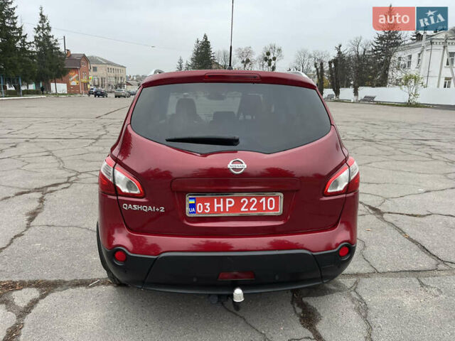 Червоний Ніссан Кашкай 2, об'ємом двигуна 1.6 л та пробігом 191 тис. км за 10999 $, фото 5 на Automoto.ua