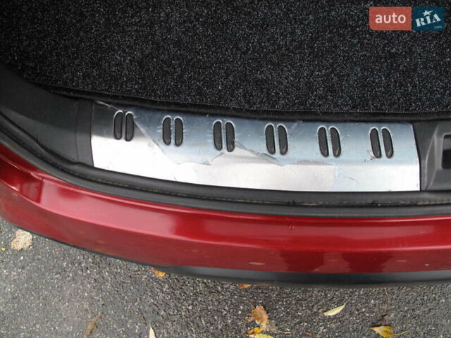 Ниссан Кашкай 2 2013 в Киеве на Automoto.ua Красный Ниссан Кашкай 2, объемом двигателя 2 л и пробегом 95 тыс. км за 13400 $, фото 55 на Automoto.ua