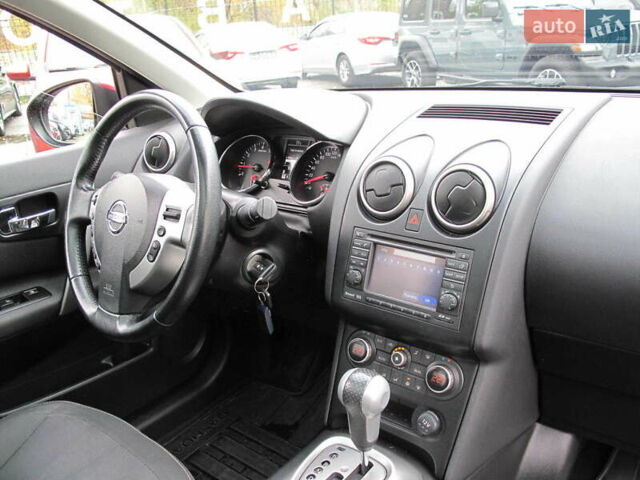 Ниссан Кашкай 2 2013 в Киеве на Automoto.ua Красный Ниссан Кашкай 2, объемом двигателя 2 л и пробегом 95 тыс. км за 13400 $, фото 41 на Automoto.ua