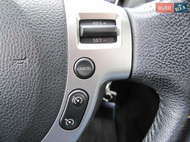 Ниссан Кашкай 2 2013 в Киеве на Automoto.ua Красный Ниссан Кашкай 2, объемом двигателя 2 л и пробегом 95 тыс. км за 13400 $, фото 70 на Automoto.ua