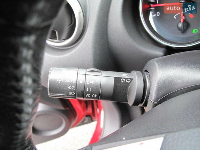 Ниссан Кашкай 2 2013 в Киеве на Automoto.ua Красный Ниссан Кашкай 2, объемом двигателя 2 л и пробегом 95 тыс. км за 13400 $, фото 75 на Automoto.ua