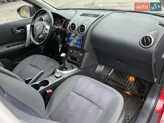 Червоний Ніссан Кашкай 2, об'ємом двигуна 1.6 л та пробігом 191 тис. км за 11300 $, фото 14 на Automoto.ua