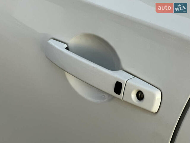 Ниссан Кашкай 2 2010 в Виннице на Automoto.ua Ниссан Кашкай 2, объемом двигателя 1.5 л и пробегом 217 тыс. км за 10999 $, фото 13 на Automoto.ua