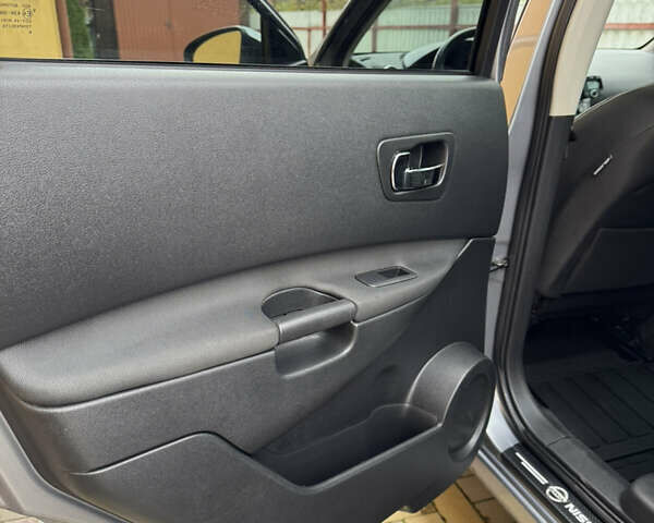 Ниссан Кашкай 2 2010 в Сваляве на Automoto.ua Ниссан Кашкай 2, объемом двигателя 1.5 л и пробегом 236 тыс. км за 10500 $, фото 8 на Automoto.ua