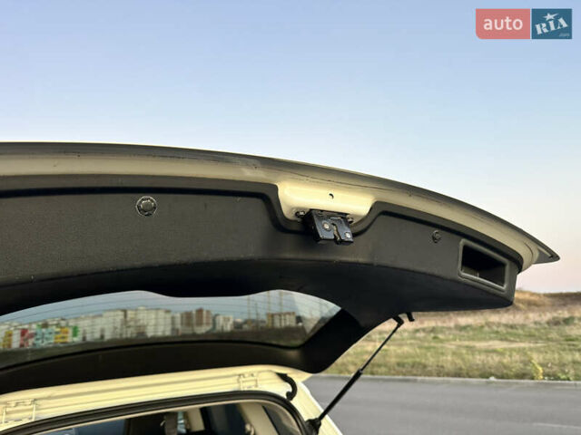 Ниссан Кашкай 2 2010 в Виннице на Automoto.ua Ниссан Кашкай 2, объемом двигателя 1.5 л и пробегом 217 тыс. км за 10999 $, фото 39 на Automoto.ua