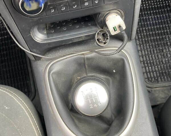 Ниссан Кашкай 2, объемом двигателя 1.5 л и пробегом 270 тыс. км за 10200 $, фото 2 на Automoto.ua