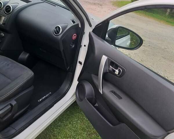 Ниссан Кашкай 2 2012 в Монастыриске на Automoto.ua Ниссан Кашкай 2, объемом двигателя 1.6 л и пробегом 250 тыс. км за 10999 $, фото 12 на Automoto.ua