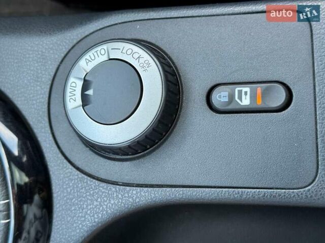 Ніссан Кашкай 2, об'ємом двигуна 1.6 л та пробігом 157 тис. км за 12500 $, фото 17 на Automoto.ua