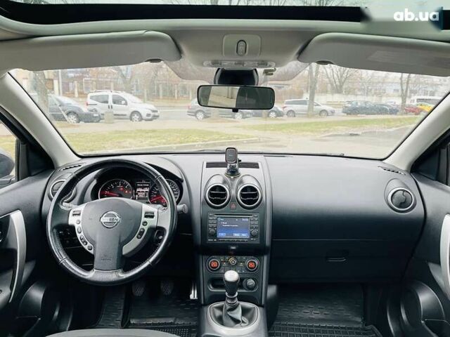 Ніссан Кашкай 2, об'ємом двигуна 1.6 л та пробігом 209 тис. км за 12500 $, фото 10 на Automoto.ua