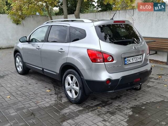 Сірий Ніссан Кашкай 2, об'ємом двигуна 1.46 л та пробігом 280 тис. км за 7650 $, фото 81 на Automoto.ua