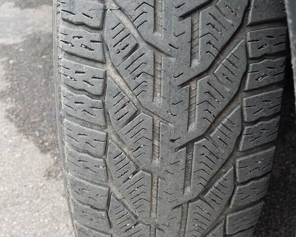 Сірий Ніссан Кашкай 2, об'ємом двигуна 1.46 л та пробігом 280 тис. км за 7650 $, фото 55 на Automoto.ua