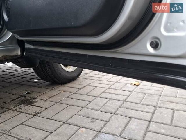 Сірий Ніссан Кашкай 2, об'ємом двигуна 1.46 л та пробігом 280 тис. км за 7699 $, фото 31 на Automoto.ua