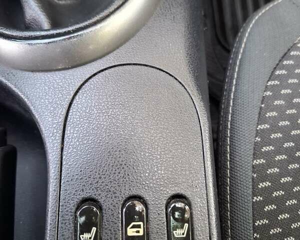 Сірий Ніссан Кашкай 2, об'ємом двигуна 1.46 л та пробігом 280 тис. км за 7650 $, фото 21 на Automoto.ua